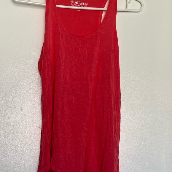 Tank top - Picture 2 of 3